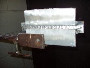 Soldadura MIG de aluminio realizada con gas Argón